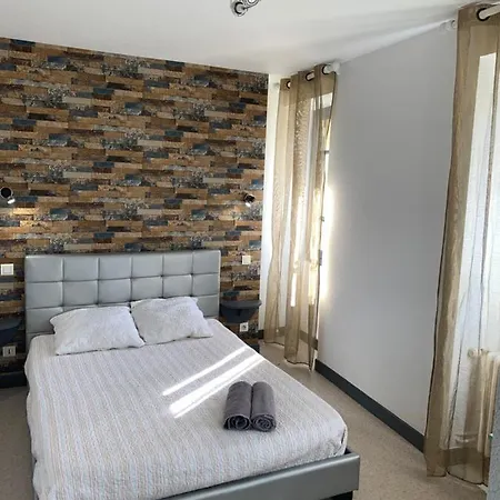 Couette-café La Tanière De La Bête